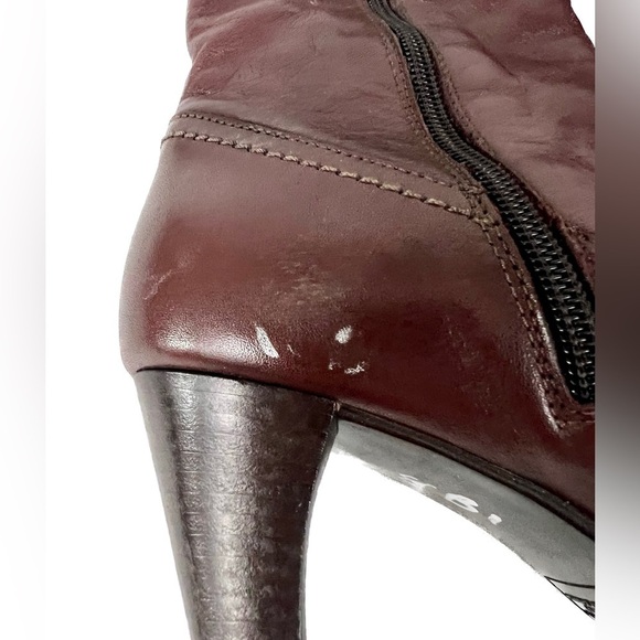 La Canadienne Burgundy Heeled Boots - Size 8.5 - Picture 7 of 9